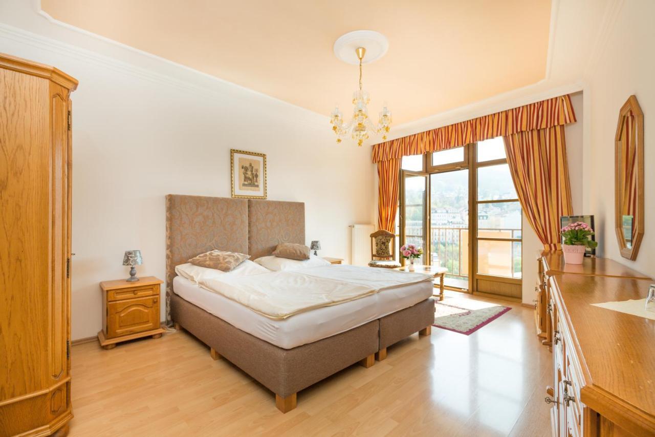 Ld Morava Hotel Karlovy Vary Kültér fotó