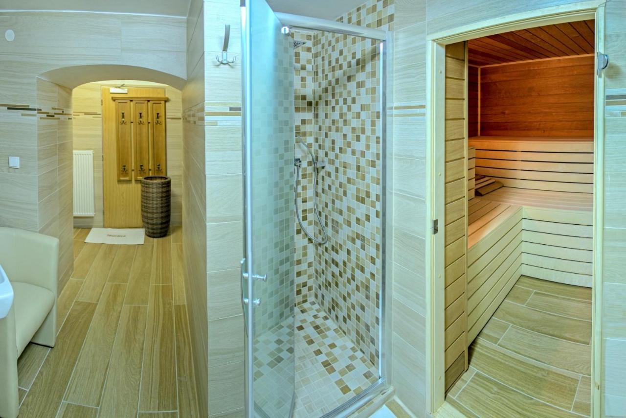 Ld Morava Hotel Karlovy Vary Kültér fotó