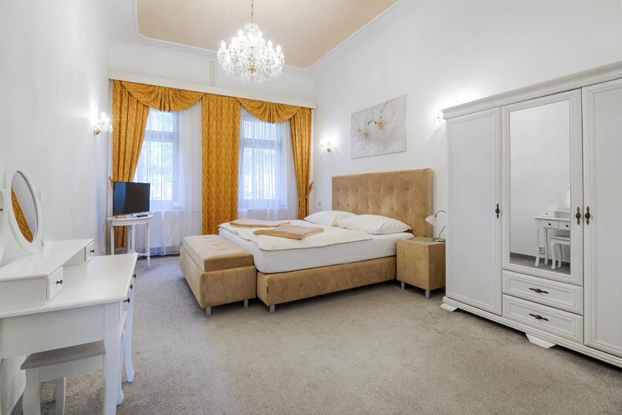 Ld Morava Hotel Karlovy Vary Kültér fotó