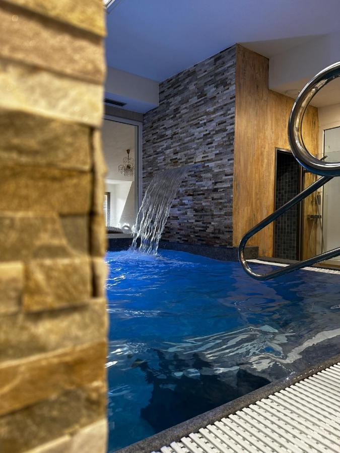 Ld Morava Hotel Karlovy Vary Kültér fotó