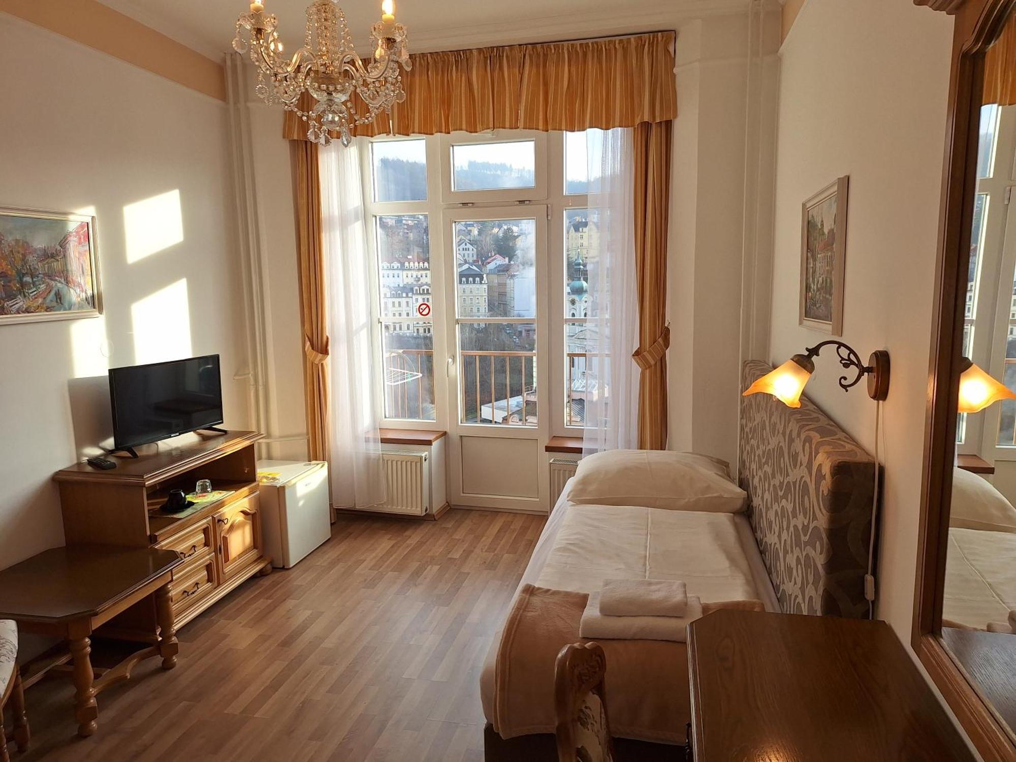 Ld Morava Hotel Karlovy Vary Kültér fotó